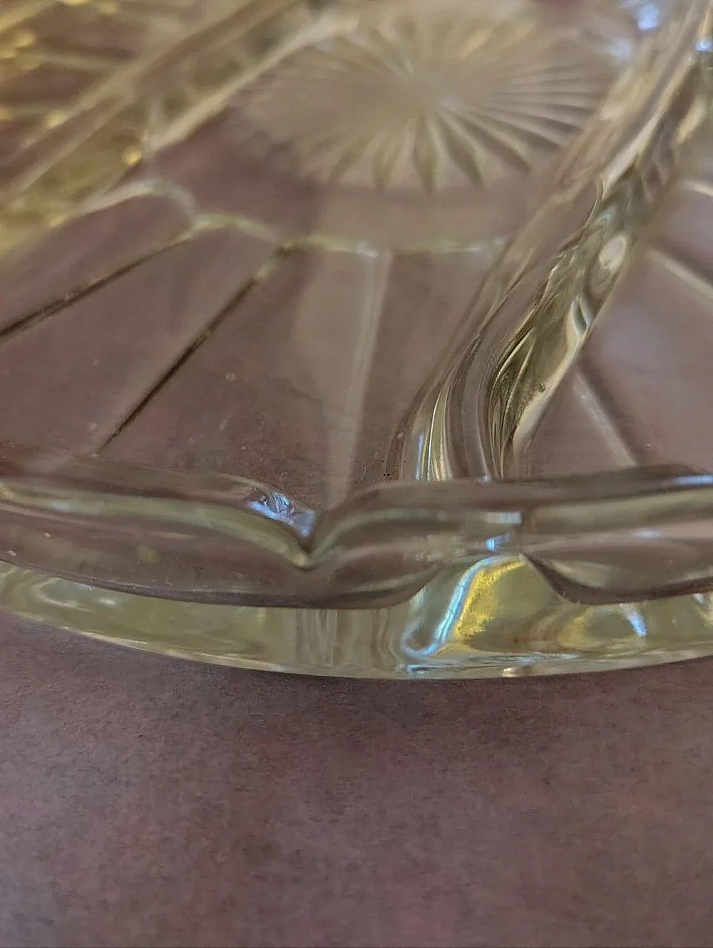 VINTAGE CLEAR PRESSED GLASS DIVIDED RELISH / SERVING TRAY (10